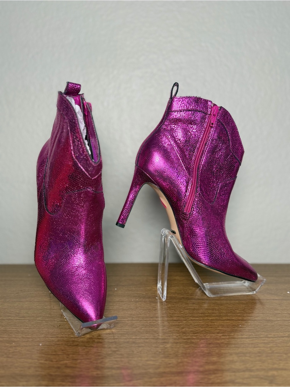 Gianni Bini Metallic Pink Western Ankle Boots Stiletto Pointed Toe 7.5 - Picture 8 of 11
